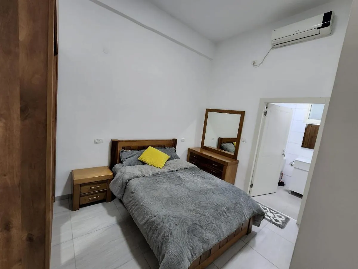 דירה גדולה למשפחות עם נוף לים Apartment Haifa Israel